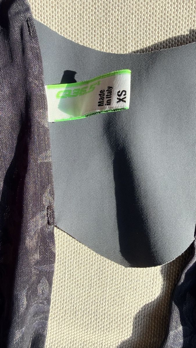 Pantaloni: Q36.5 UNIQUE Damen-Radhose  – Usato da Küsnacht venduto da cri_ngg5 6