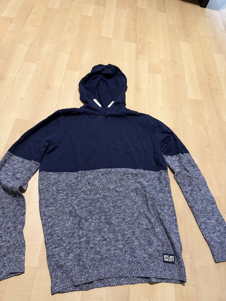 Pulls et sweat-shirts: Herren Kapuzenpullover blau grau – D'occasion à Rüfenacht BE par nic_svr8 1