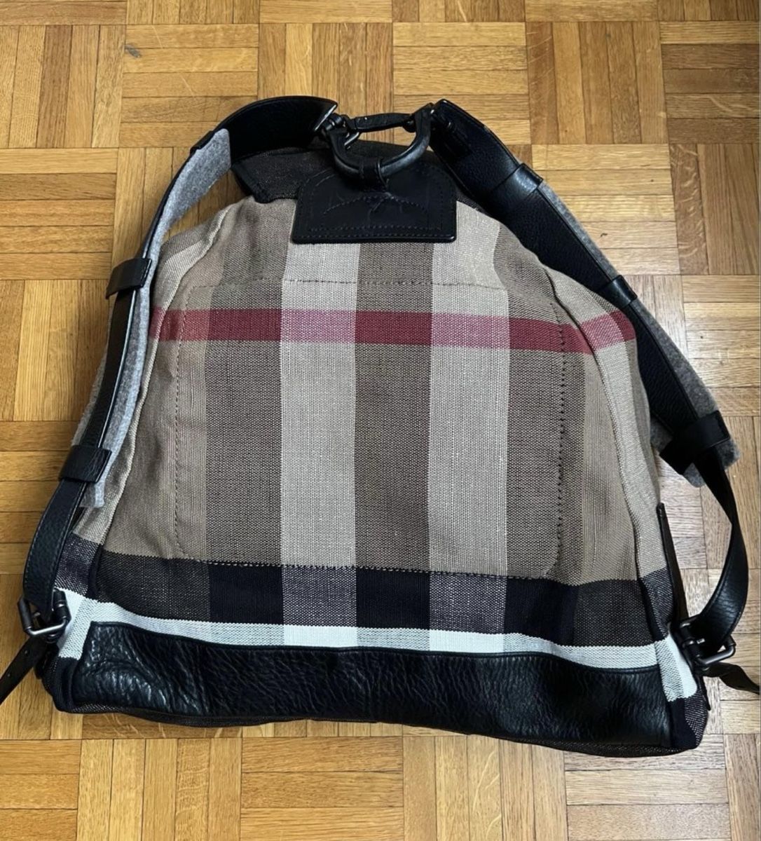 Burberry Zaini: Burberry backpack – Usato da Wohlen AG venduto da rol_8r5l 4