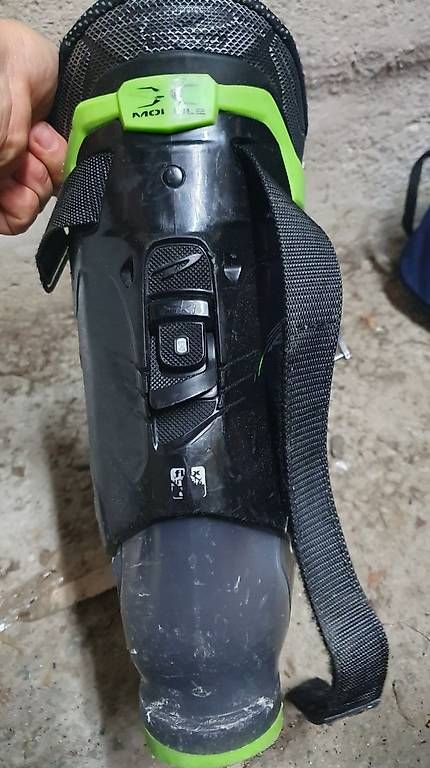 Scarpe da uomo: Scarponi da sci 28 / Skischuhe – Usato da Losone venduto da ale_q7jk 1