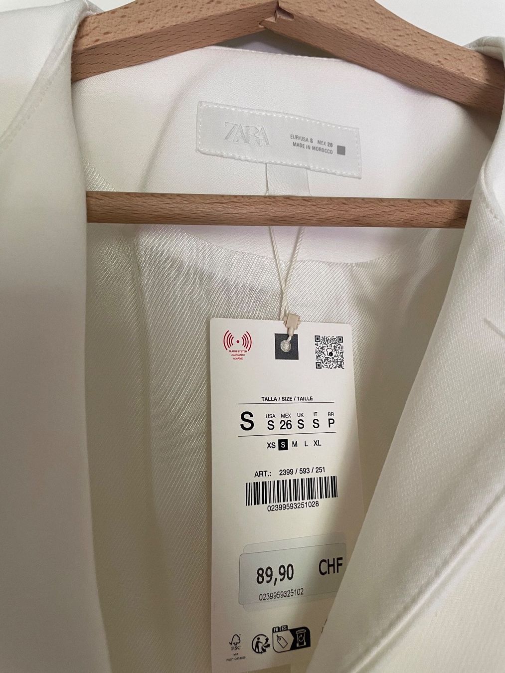 Zara Giacche: weisser Blazer von Zara, Grösse S – Nuovo (secondo la descrizione) da Basel venduto da kra_w6mq 2