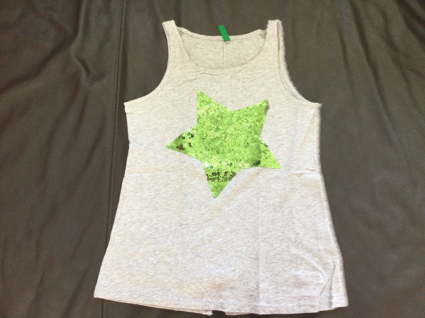 Benetton Camicette, T-shirt & Top: Träger-Shirt – Usato da Horw venduto da Benny017