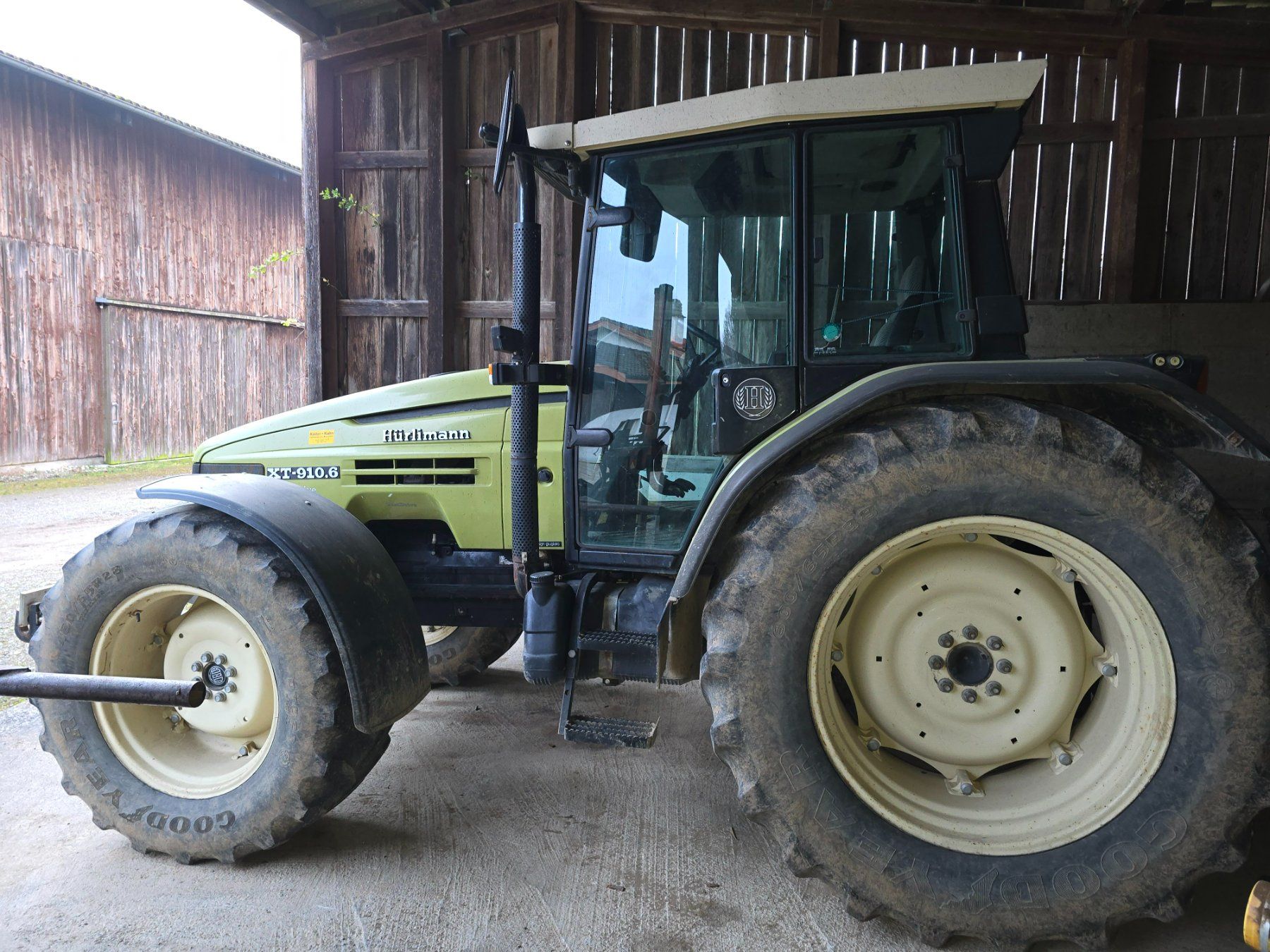 Hürlimann Trattori: Traktor Hürlimann XT-910.6 Full Drive – Usato da Stäfa venduto da ChNo
