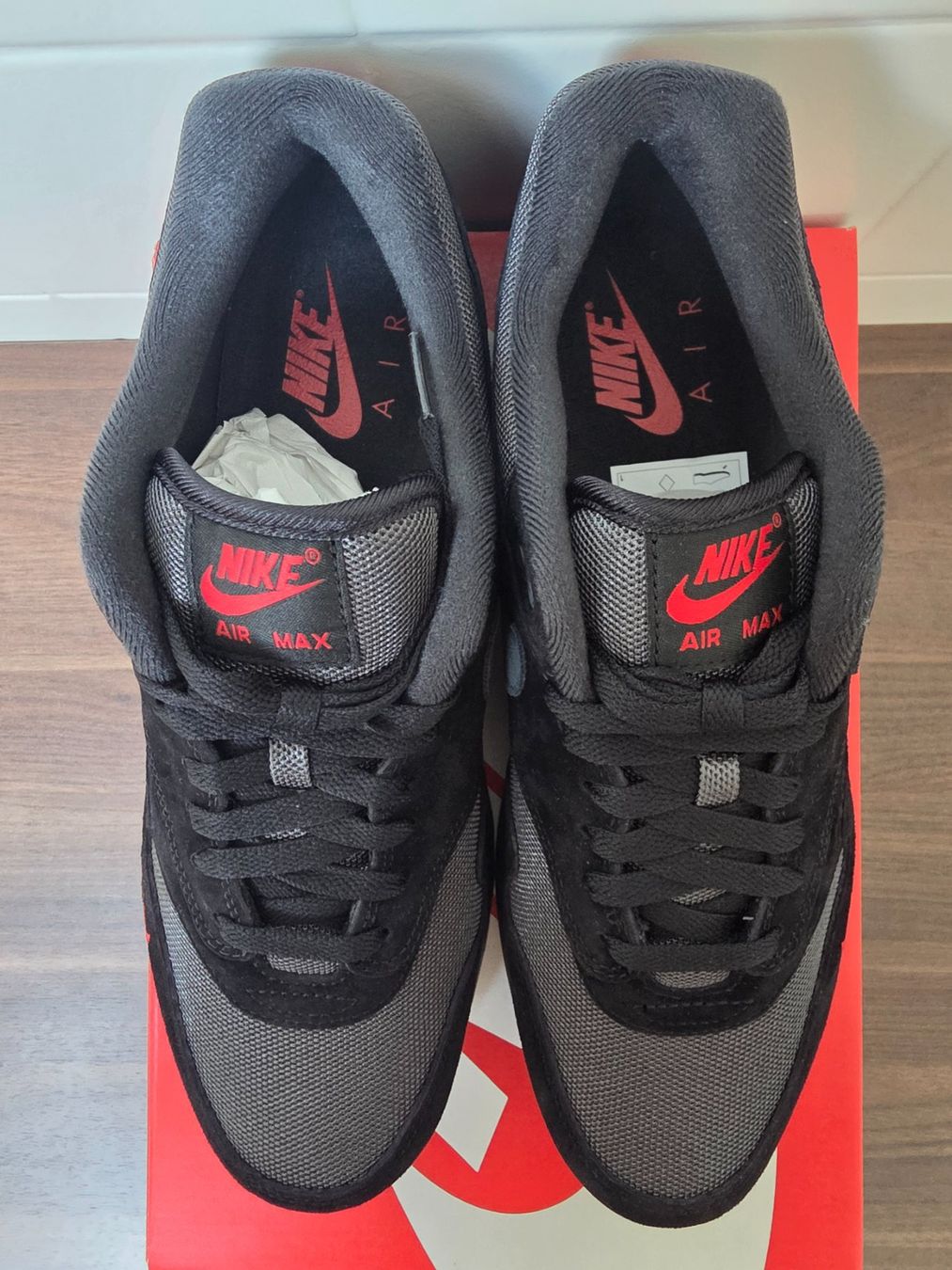 Nike Herrenschuhe: Nike Air Max 1 – Neu und originalverpackt aus Fleurier von dav_xx8y 2
