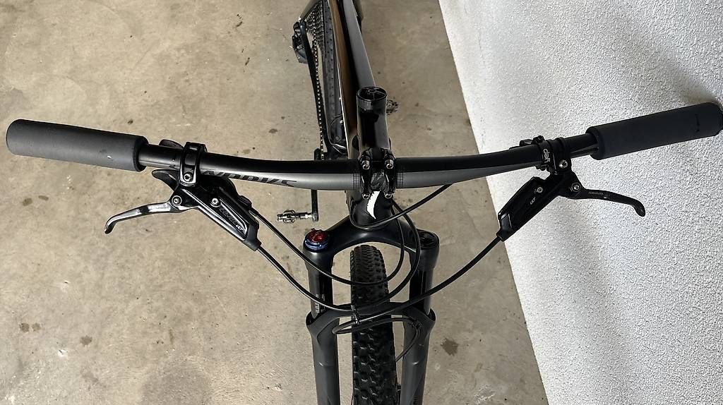 Specialized Biciclette: Specialized Epic Hardtail S-Works – Usato da Charmey (Gruyère) venduto da sottasa 1