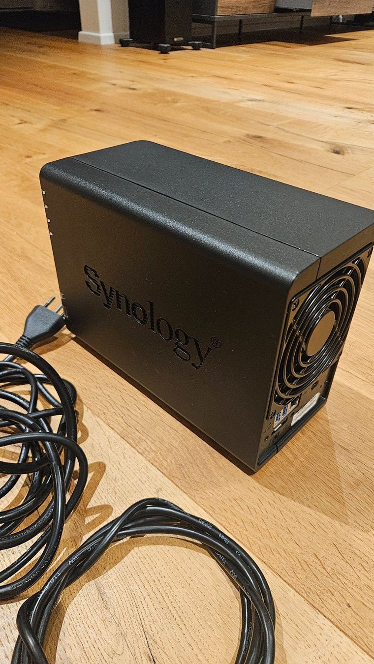 Synology Server: Synology DS 214 Play NAS Server - Gut erhalten – Usato da Oberrohrdorf venduto da Mex01 6