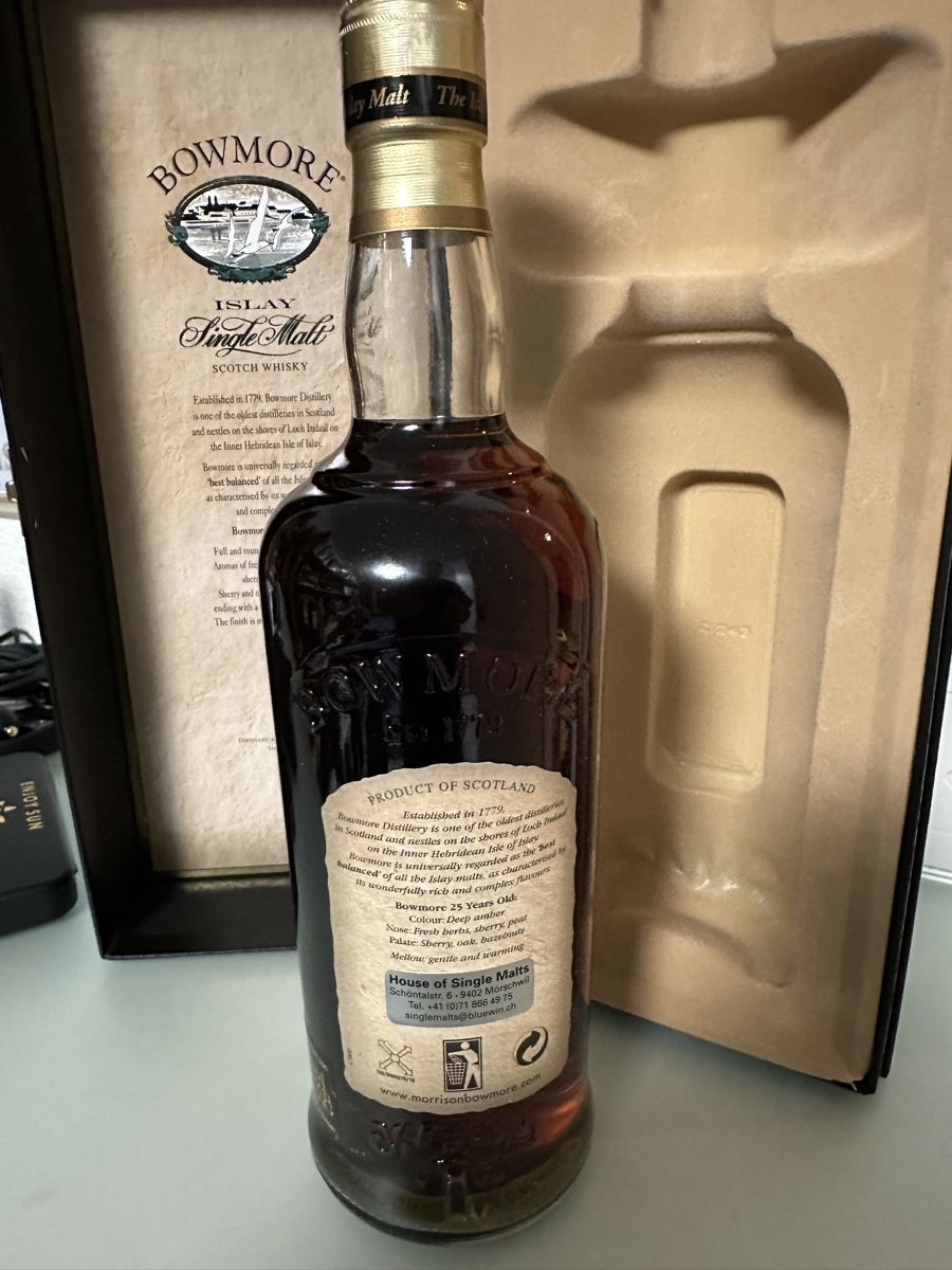 Bowmore Bevande alcoliche: Neuer PREIS Bowmore Islay Single Malt 25 Years Old – Nuovo (secondo la descrizione) da Stansstad venduto da Dalmatinerhjf 3