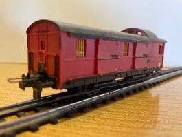 Roter Modellbahnwagen, Spur H0🛤️