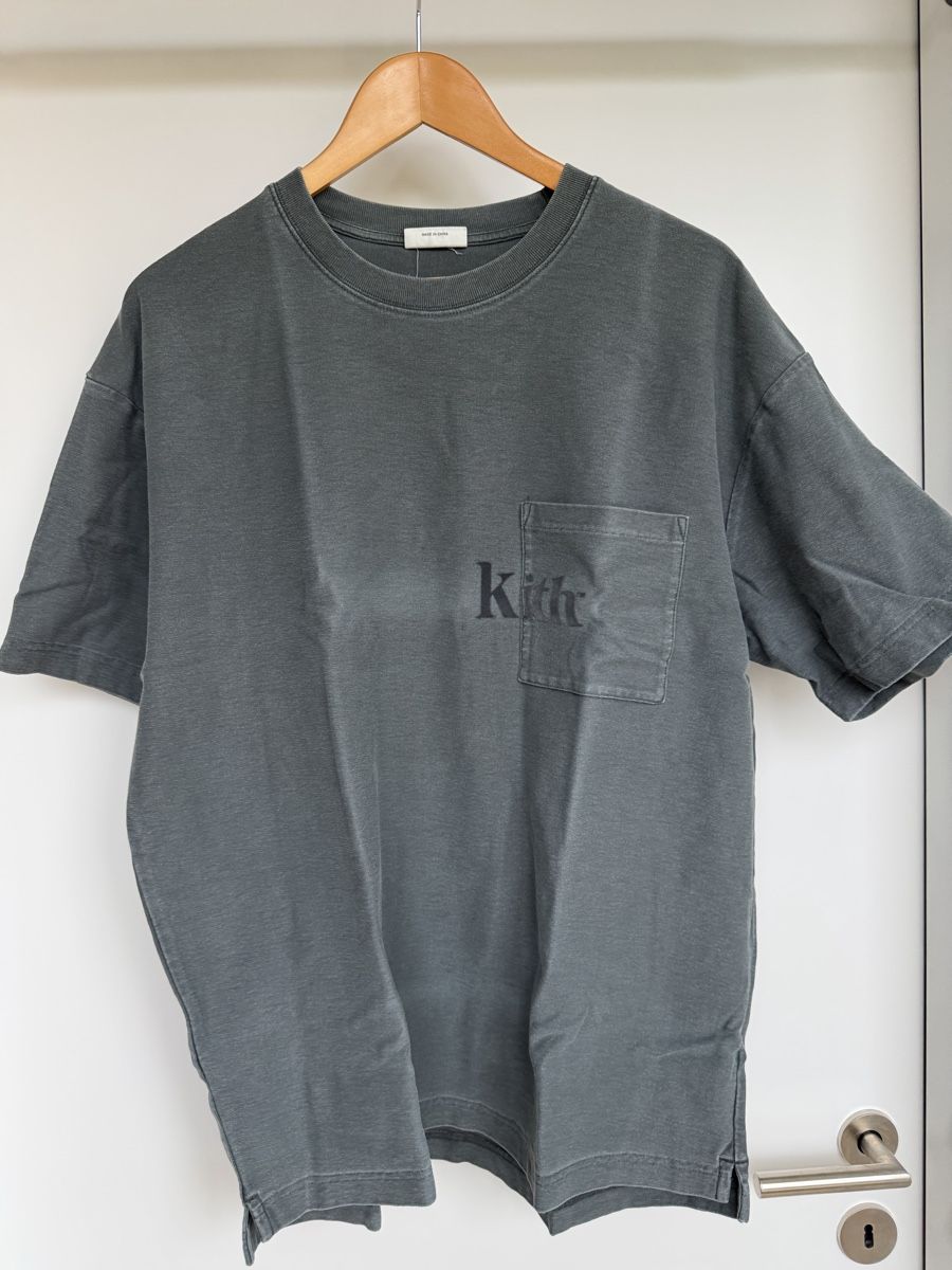 T-shirts: Kith T-Shirt – D'occasion à Zürich par Sam_sepi03