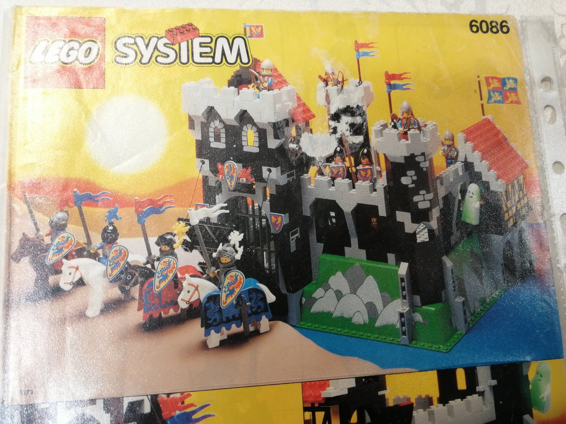 Lego Spielzeuge: Lego 6086 Black Knight's Castle – Gebraucht aus Sils im Domleschg von AMAG_AUDI_ZH