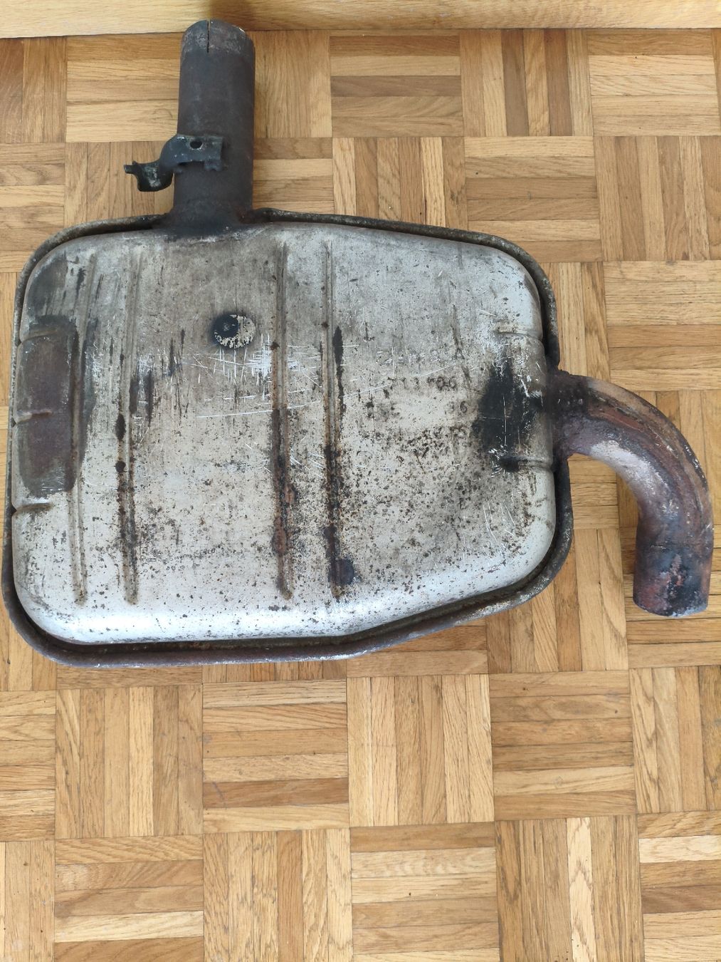 Volkswagen Sistemi di scarico: VW Golf 2 GTI 16V Mittelschalldämpfer – Usato da Stans venduto da thomin8989 1