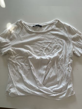 Zara Basic Shirt, Weiss, Gr. S, neuwertig für den Sommer!