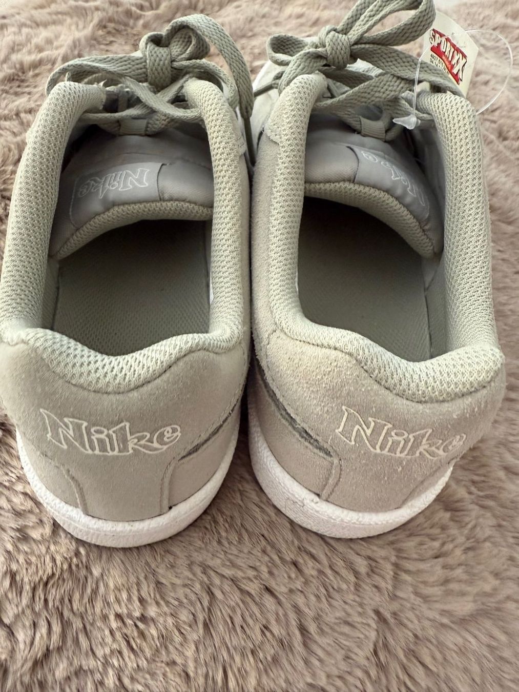 Scarpe da donna: Basket NIKE pointure 39 – Nuovo (secondo la descrizione) da Confignon venduto da minos30 3