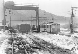 Arbedo Castione TI RhB Bahnhofsgelände im Schnee foto 13 x 9