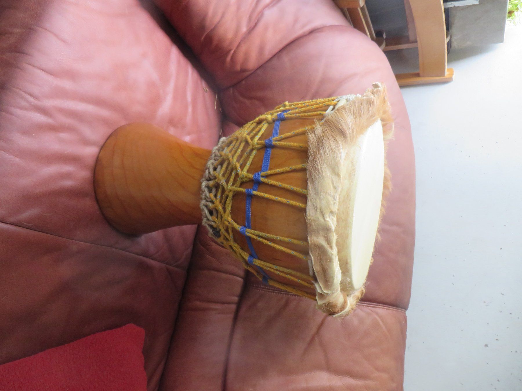 Strumenti musicali: Djembe Trommel aus Afrika – Usato da Winterthur venduto da drachenkrieger 2