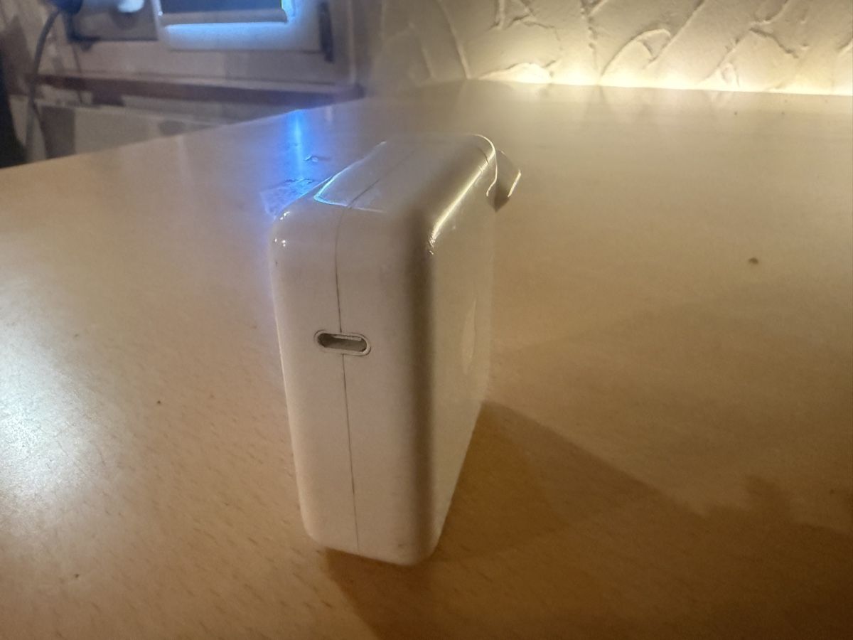Apple Unità & Adattatore: Gebraucht / APPLE 70W USB‑C Power Adapter Netzteil – Usato da Laupen BE venduto da fab_bl5s 5