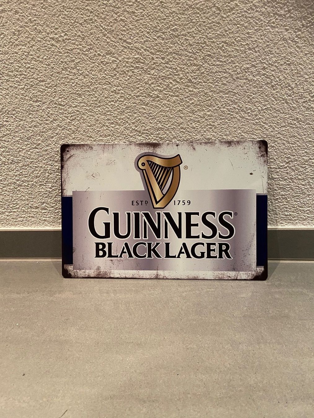 Schilder: GUINNESS BLACK LAGER / 1 StÜCK / NEU – Neu und originalverpackt aus Seon von Aaargauer01 1