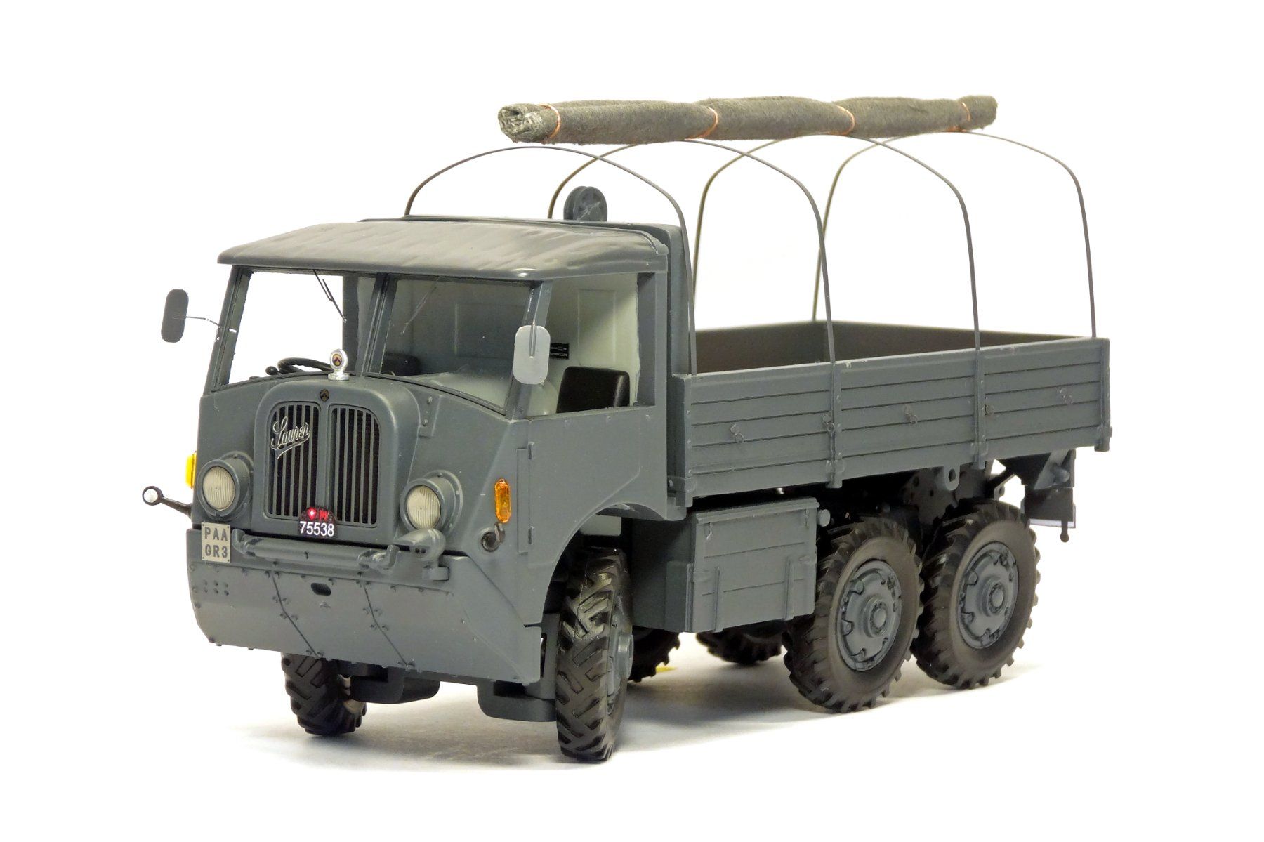 Kit di modellismo & Modellini statici: Saurer M6 Schattenschwarz 1:35 – Nuovo e nell'imballaggio originale da Lenk im Simmental venduto da AFM-Modellbau 2