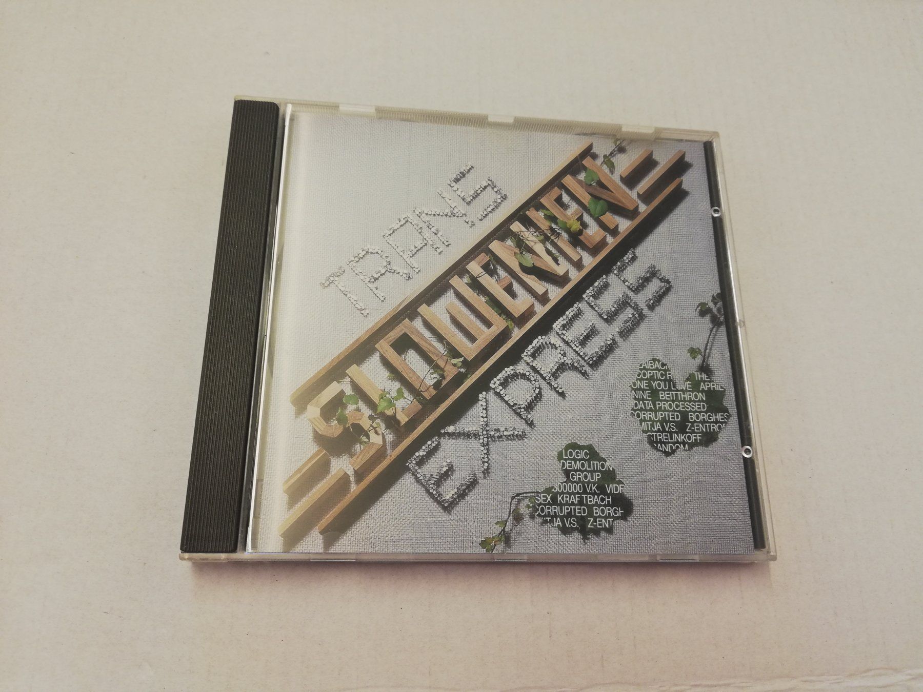 CDs: TRANS SLOWENIEN EXPRESS – D'occasion à Bern par Vinylsound.ch