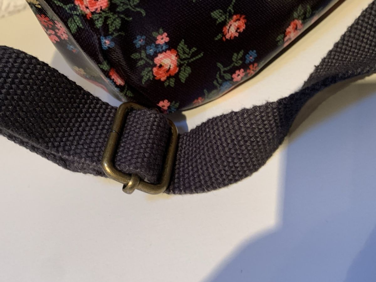 Tulip Borse da donna: Cath Kidston Umhängetasche schwarz mit Blumen – Usato da Nunningen venduto da silvermoon68 3