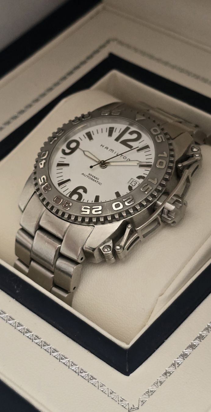 Hamilton Montres: Montre Hamilton Khaki Automatic – D'occasion à Les Acacias par watinjo 1