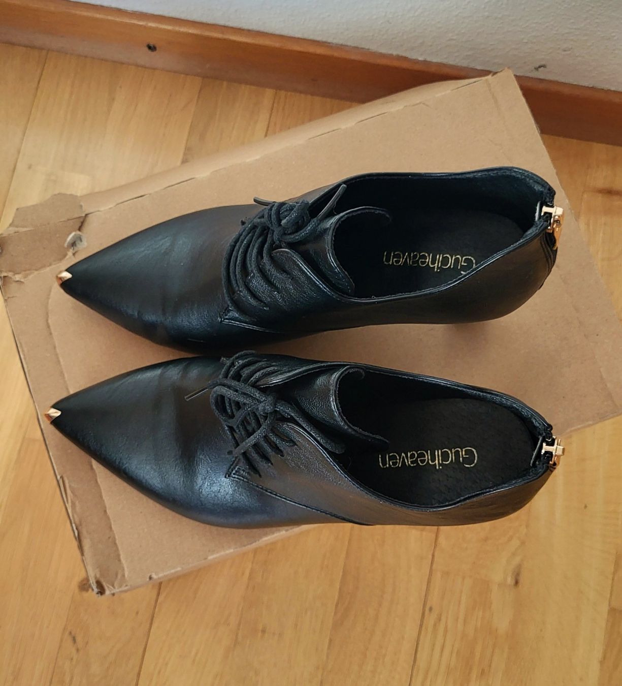 Scarpe da donna: Soulier noire – Nuovo (secondo la descrizione) da Fribourg venduto da VictoriaShop7 1
