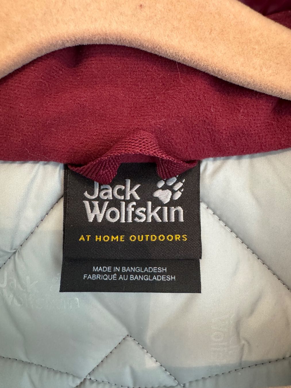 Jack Wolfskin Cappotti: Damen Wintermantel Jack Wolfskin – Usato da Subingen venduto da rstauffenegger 3