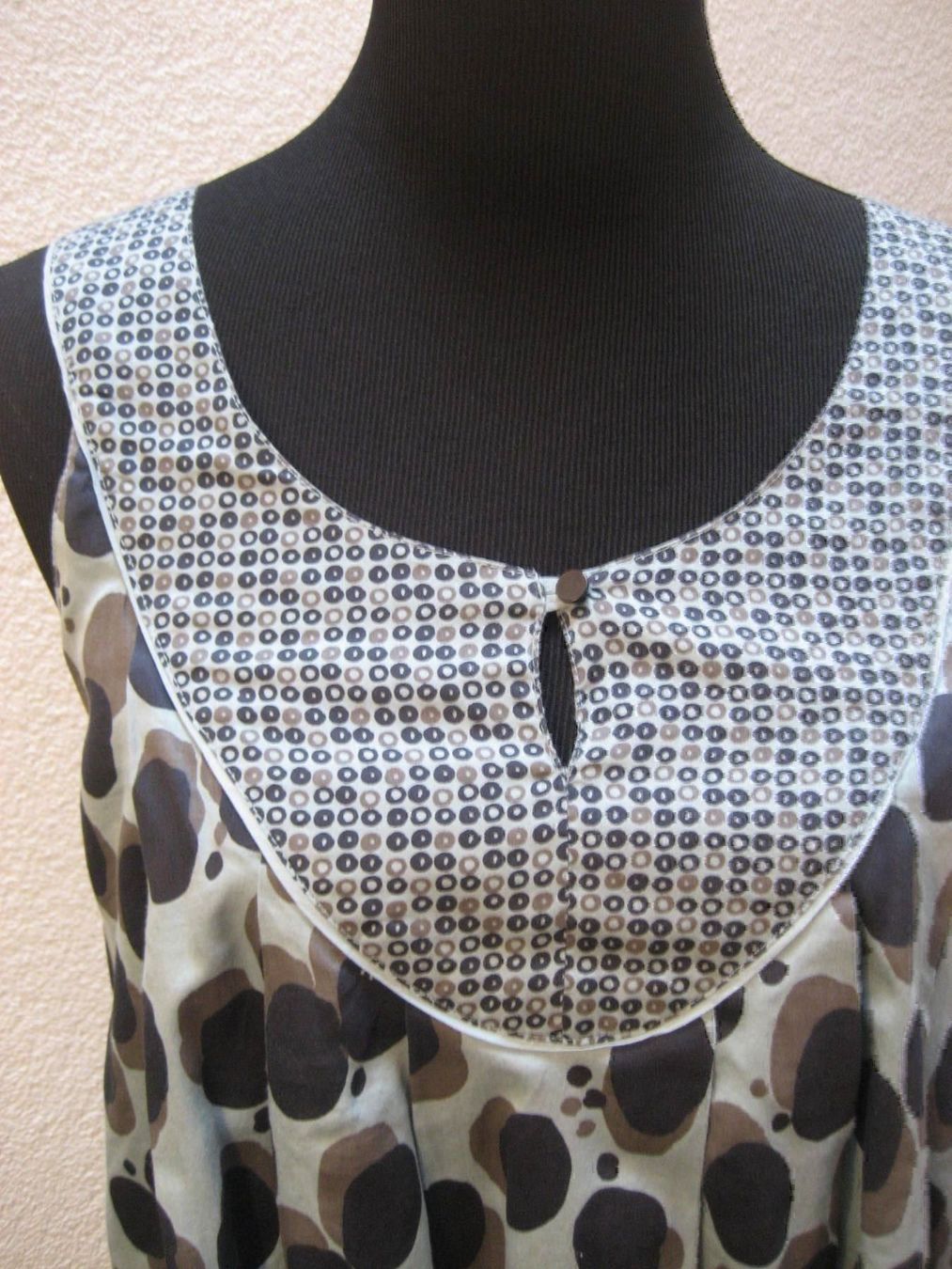 Top: Top Mes Soeurs et Moi taille 36, neuf – Nuovo e nell'imballaggio originale da Delémont venduto da marryb 1