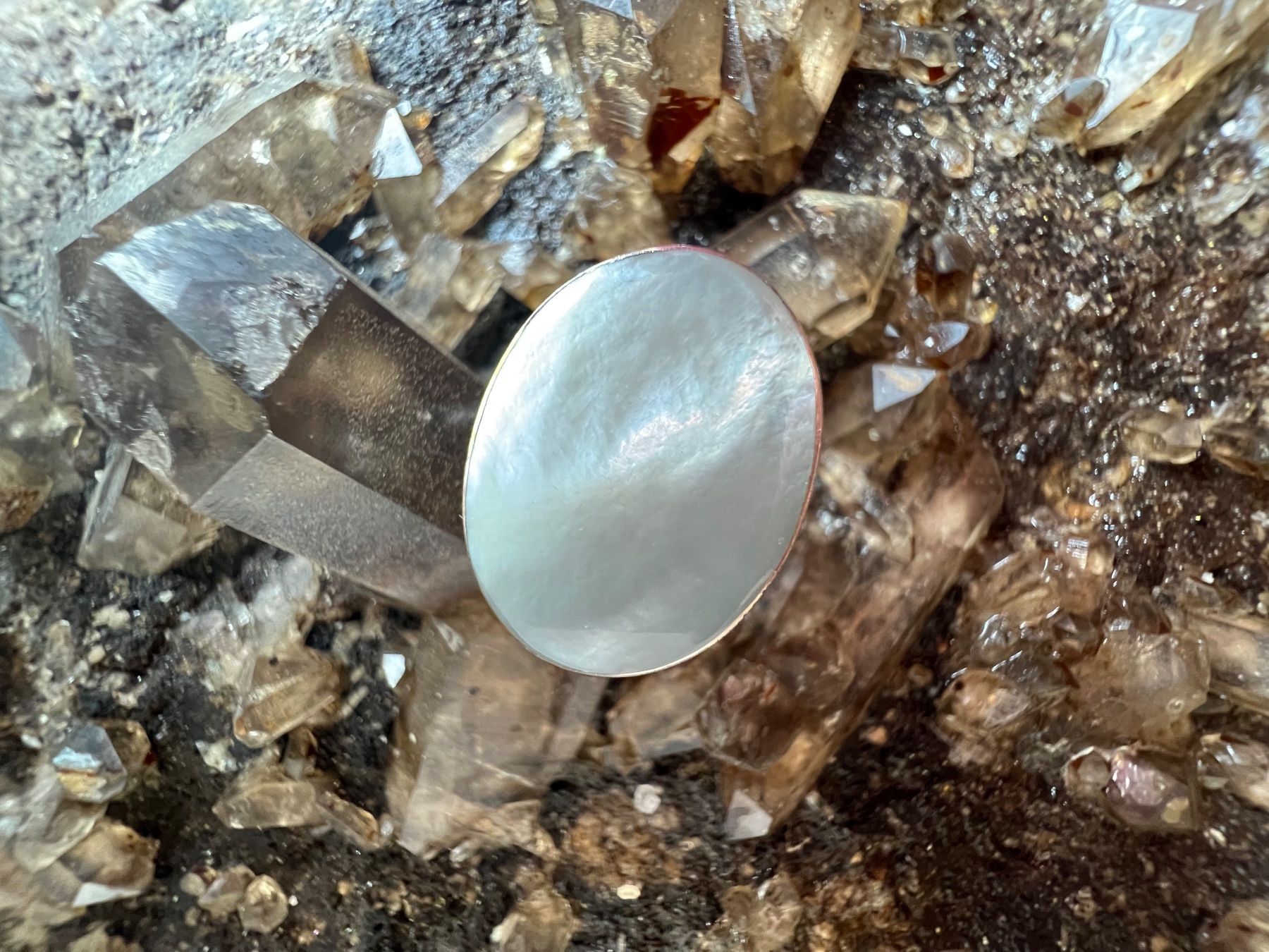 Ringe: Ring 800 Silber mit Perlmutter oval klassisch Gr 58 um 1970 – Neu (gemäss Beschreibung) aus Bern von Jiffy