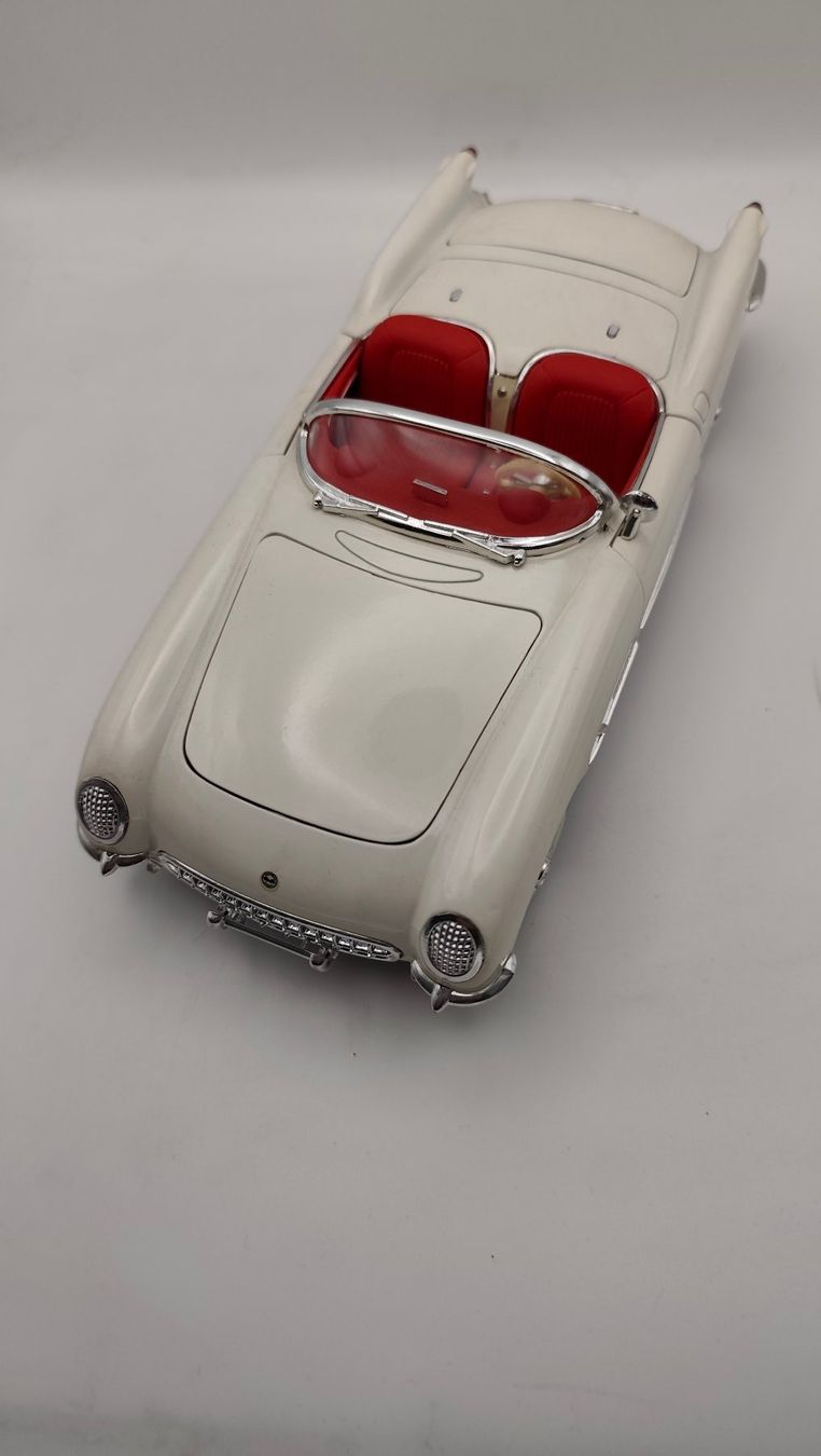 Chevrolet Modellini d'auto: Chevrolet Corvette 1953 – Usato da Bern venduto da Buybest24