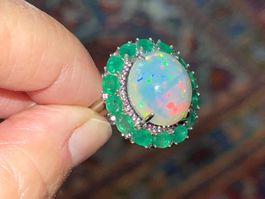 Stunning Natural White Opal ❤️‍🔥Emeralds and Sapphires Ring