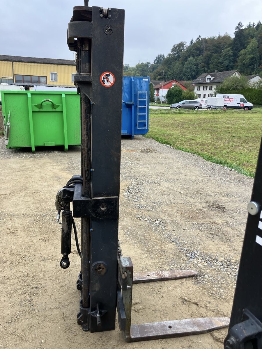 Chariots à fourches & chariots élévateur: Heckstapler für Traktor  – Défectueux à Uerkheim par Dealer-4813