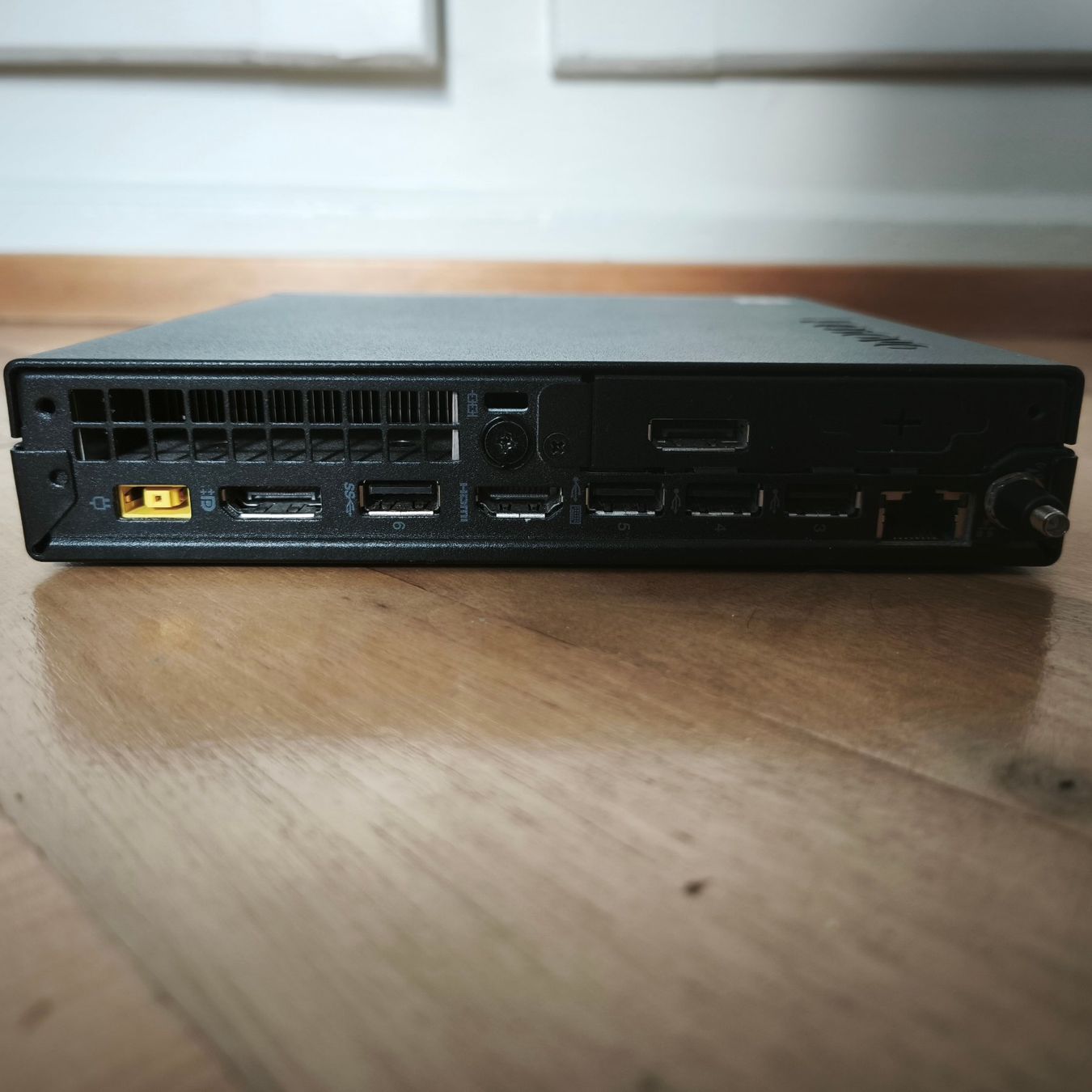 Lenovo PC: Lenovo ThinkCentre M75q-1 Tiny | AMD Ryzen 5 | Win 11 P – Usato da Herisau venduto da simon.ruegg 2