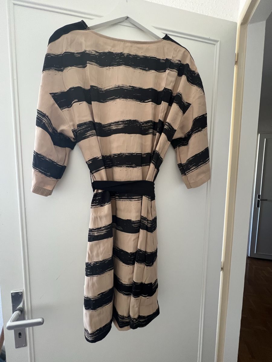 Benetton Vestiti: Robe beige et noir, Benetton  – Nuovo (secondo la descrizione) da Onex venduto da mirza02