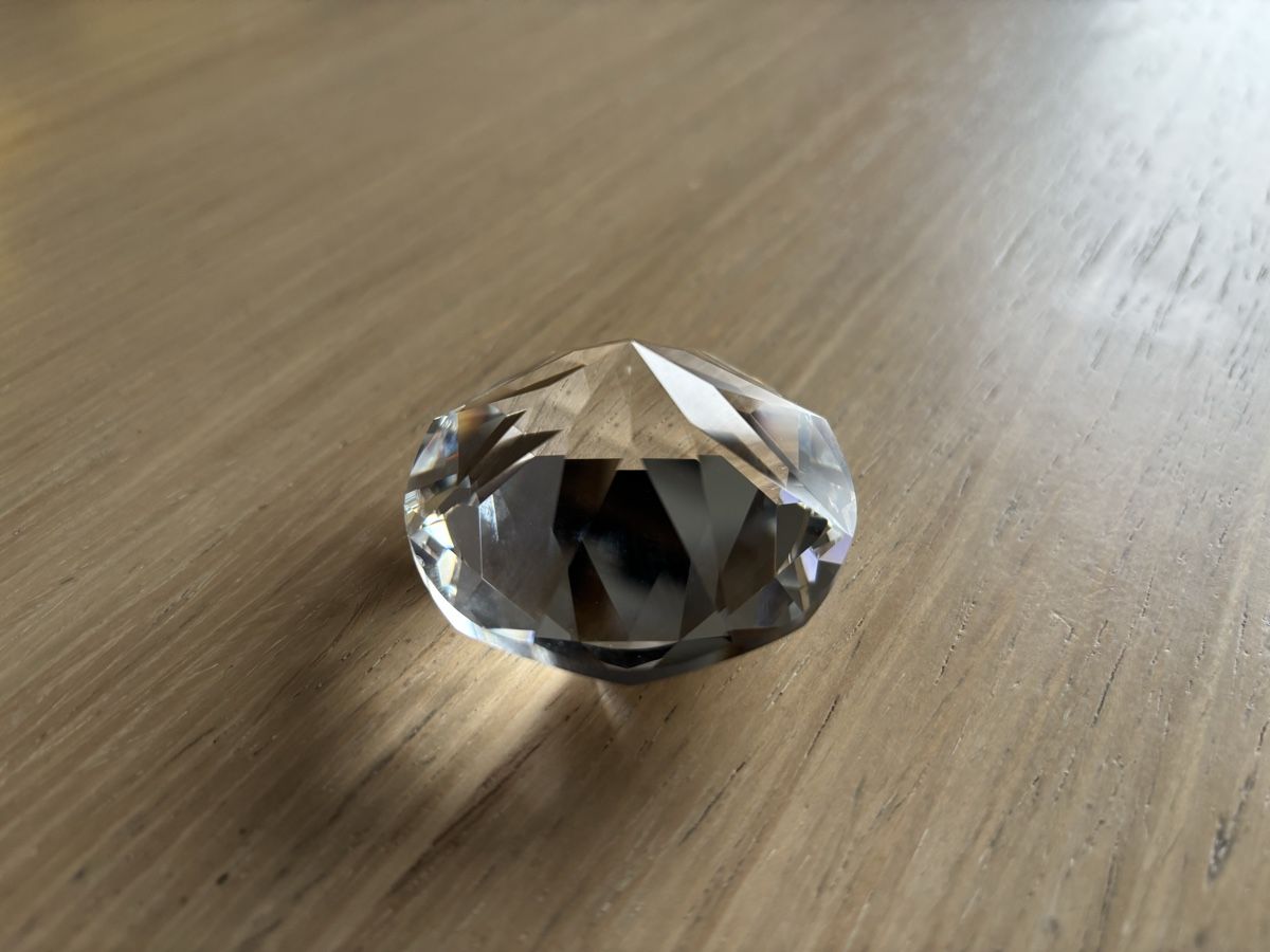 Swarovski Figuren: Swarovski Glas Diamant mit Schatulle – Neu und originalverpackt aus Ennetbaden von Section_H 4