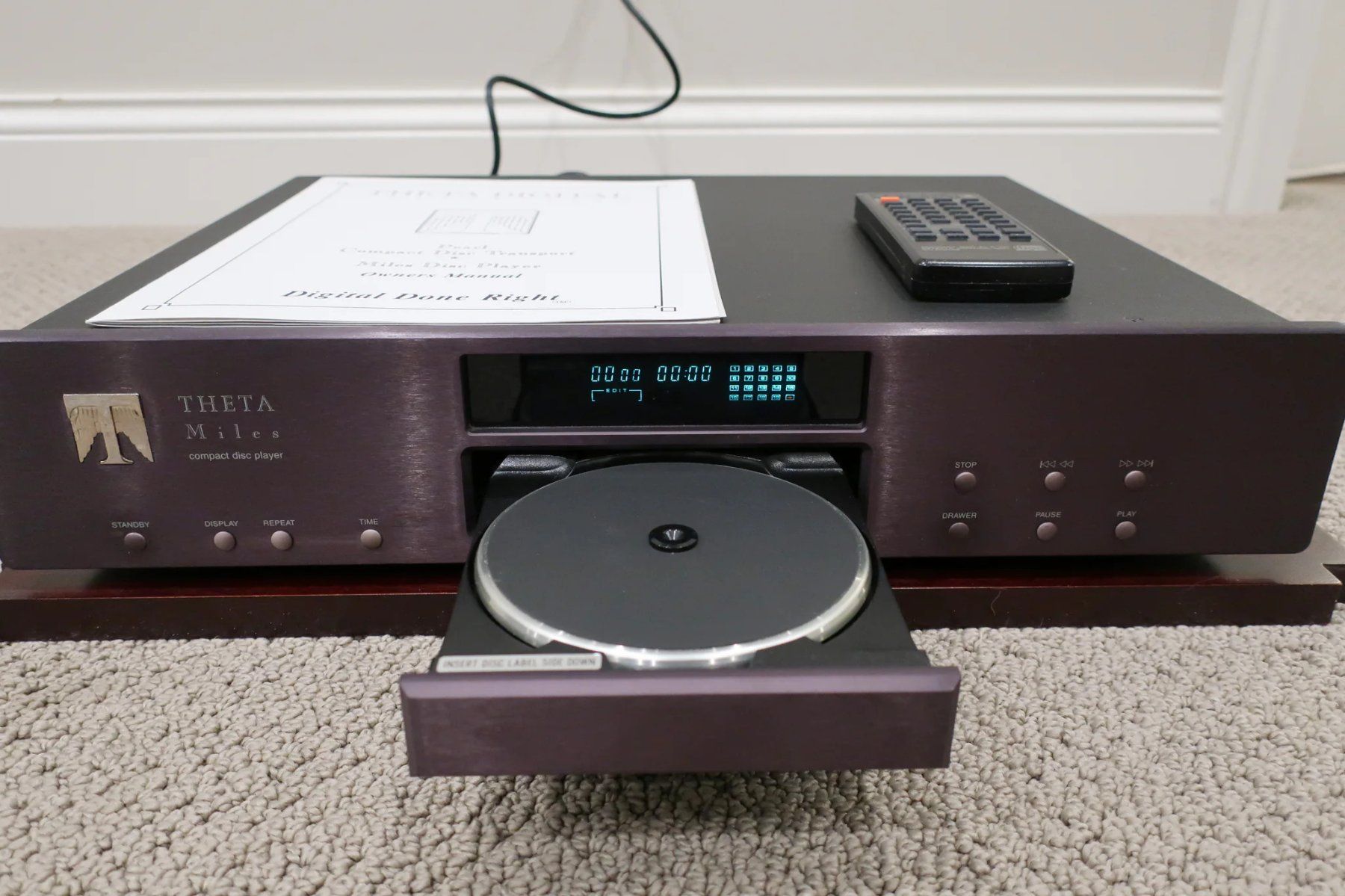 Audio- & Mediensysteme: THETA MILES CD-Player High-End Äußerst selten – Gebraucht aus Viganello von XTECHSTOREX 5