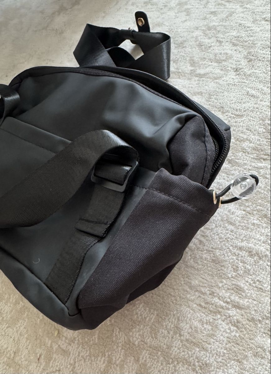 Borse: Moderne schwarze Organizer-Tasche / Freizeit- & Reisetasche  – Nuovo e nell'imballaggio originale da Zürich venduto da di_archive 4