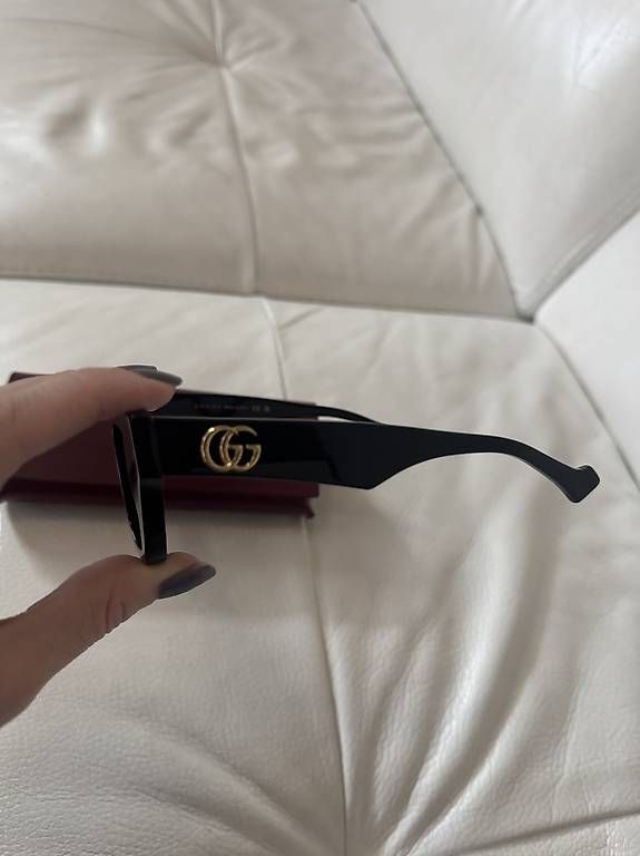 Occhiali & Lenti: Gucci Sonnenbrille – Usato da Turgi venduto da valivalush 3