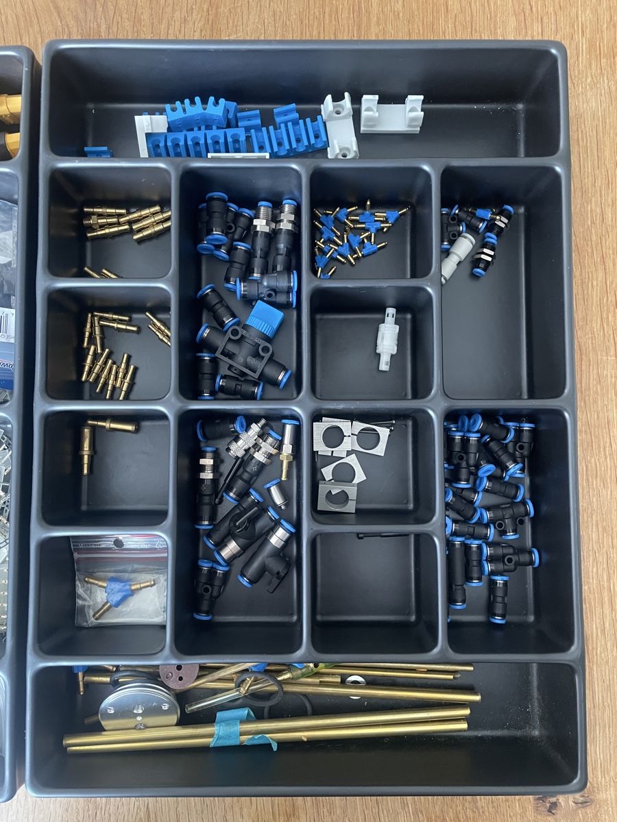 RC Kits de montage: Div. Steckverbinder gem. Bilder – Neuf (Voir description) à Wallbach par Jules1980 2