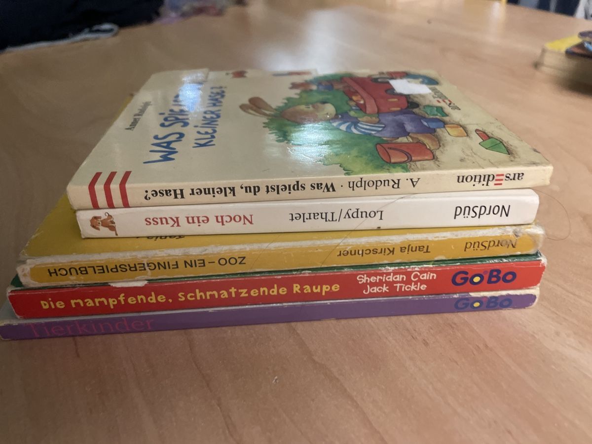 Libri: 5 Kleinkinder Karton Bilderbücher – Usato da Obergerlafingen venduto da cabo4 2