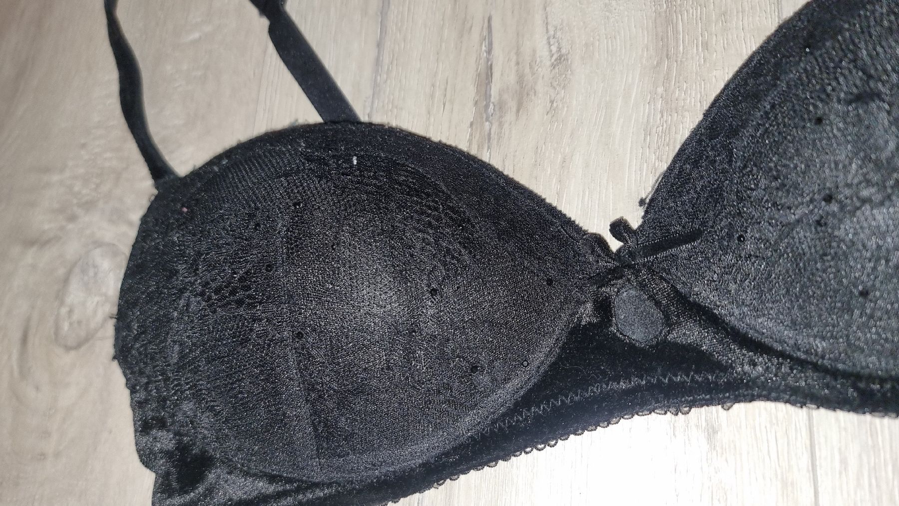 Sonstige Unterwäsche: schwarzer BH mit Spitze, Grösse 80 B – Gebraucht aus Wigoltingen von Zuckerfee84 2