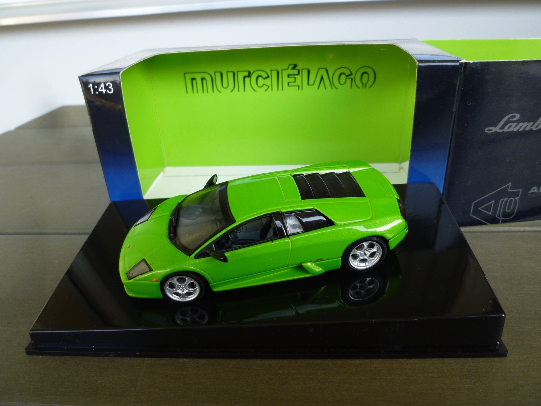 Lamborghini Modellini d'auto: Lamborghini Murcielago – Nuovo e nell'imballaggio originale da Flawil venduto da Imperiosud 1