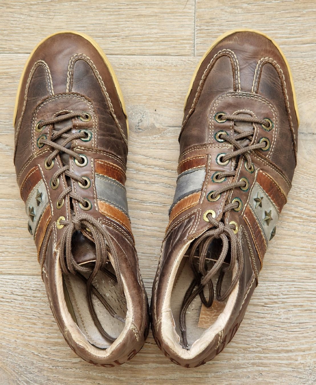 Scarpe da uomo: Leder Sneakers "Pantofola d'Oro" Gr.41 – Usato da Küssnacht am Rigi venduto da Mika014