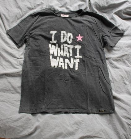 T-Shirt grau mit Print