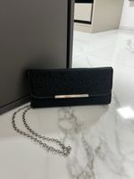 schwarze Handtasche