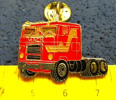 MACK USA TRUCK AUTO PIN GLASIERT