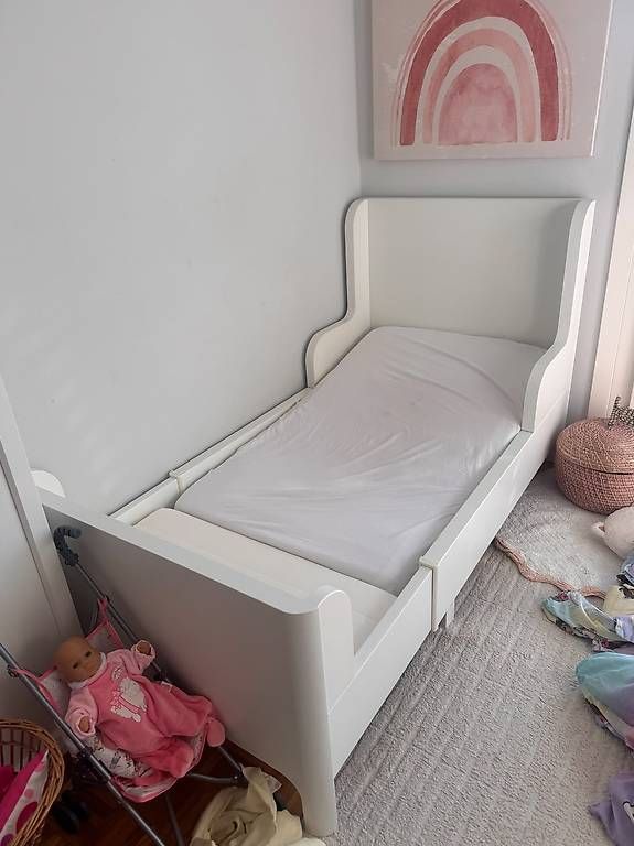 Lits: Lit Enfant IKEA  – D'occasion à Chêne-Bourg par gom_q2sn