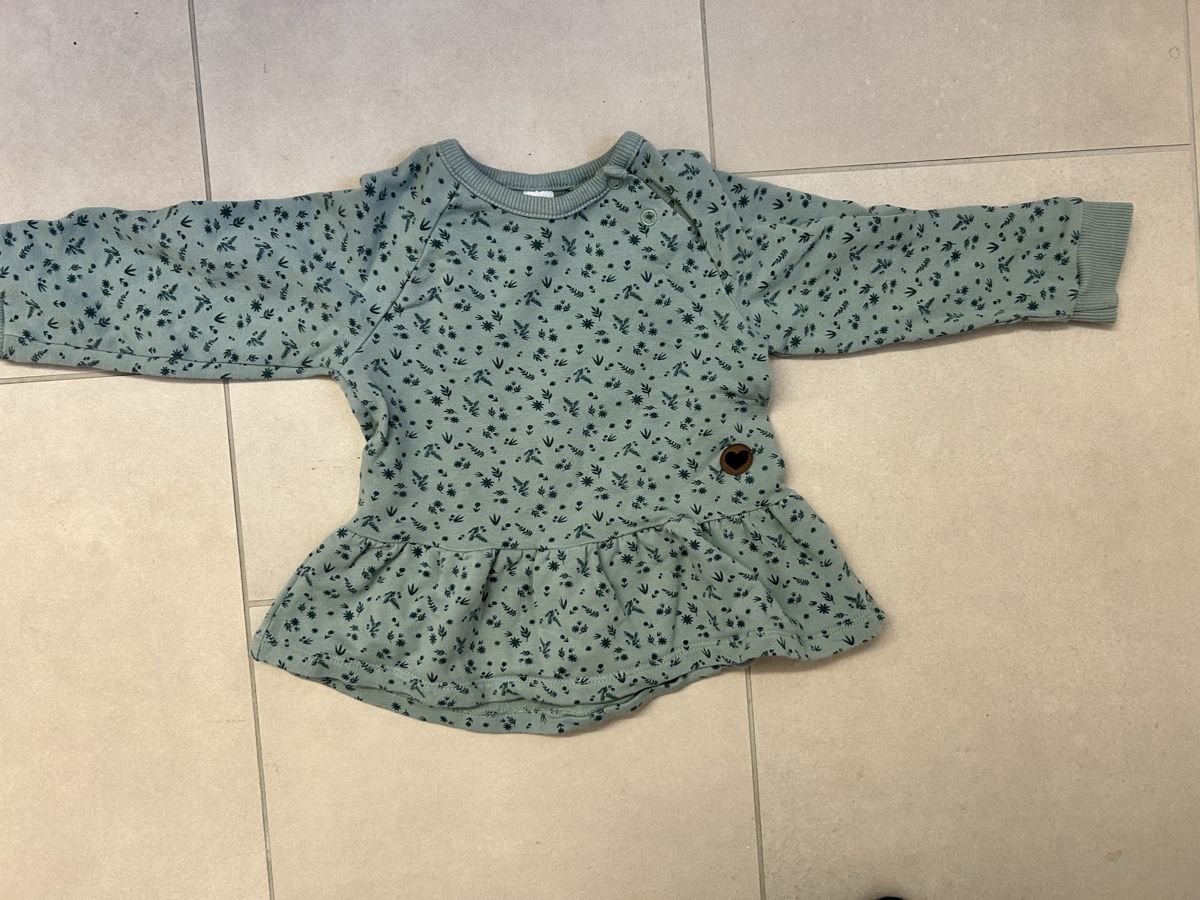 Maglioni & Felpe: Mädchenpullover von Topomini in Grösse 86 – Usato da Lausen venduto da Ella685
