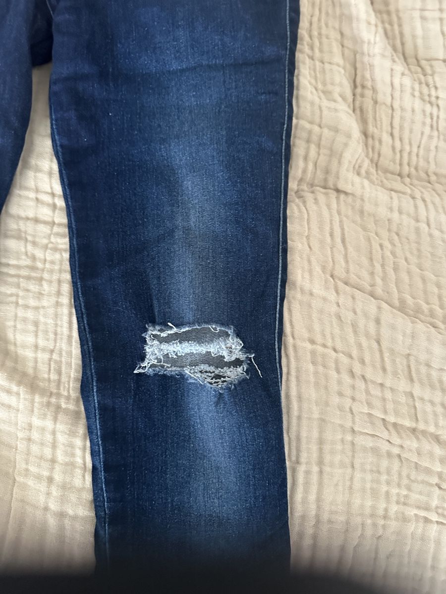 Jeans: Fitjeans  – Gebraucht aus Cham von aly_h5p5 1