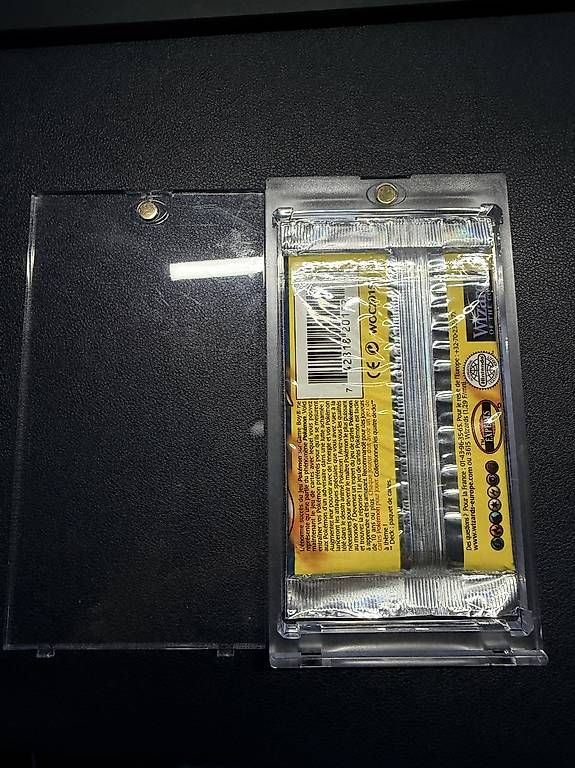 Cartes à collectionner: Booster Set de Base Édition 1 Dracaufeu FR – Neuf avec emballage d'origine à Yverdon-les-Bains par azmoggg 1